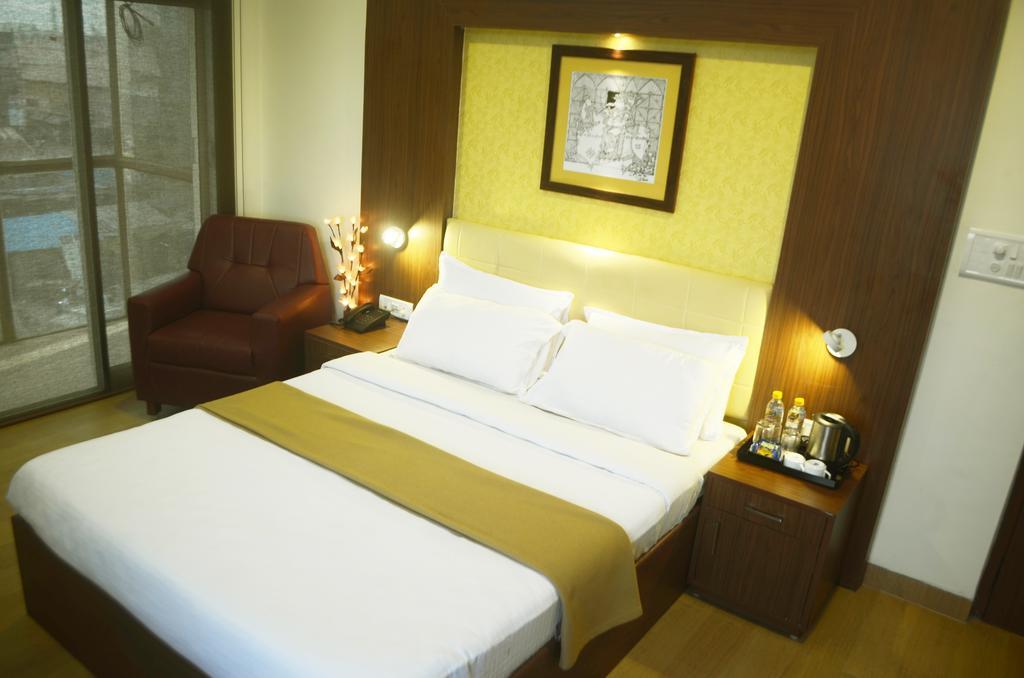 Hotel Arunachala Tiruvannāmalai Chambre photo