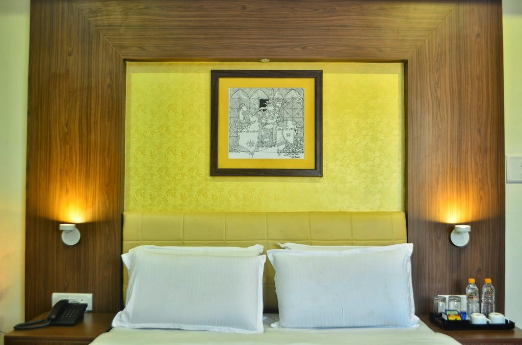 Hotel Arunachala Tiruvannāmalai Extérieur photo