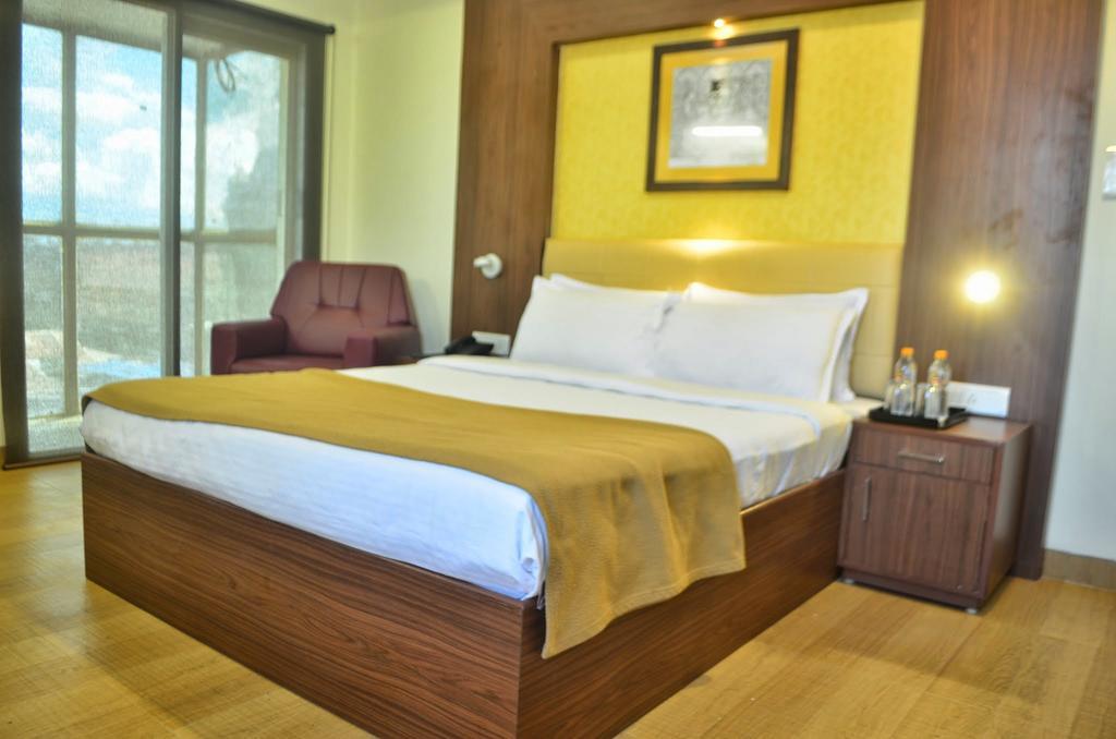 Hotel Arunachala Tiruvannāmalai Chambre photo