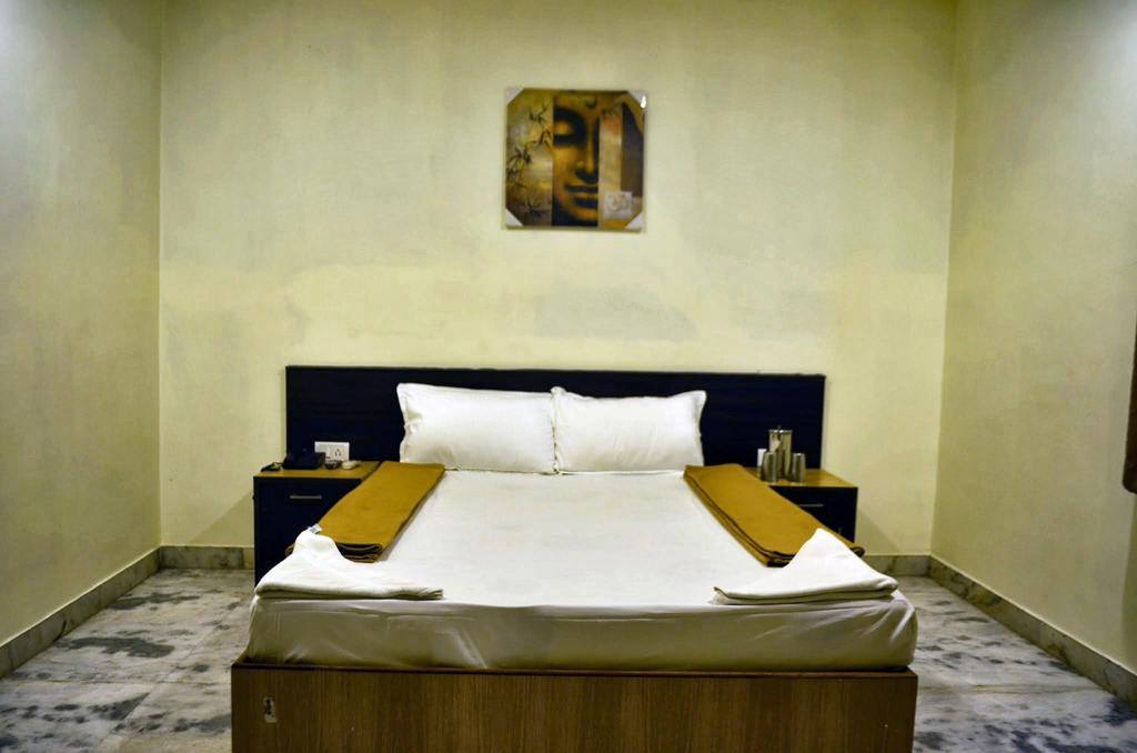 Hotel Arunachala Tiruvannāmalai Extérieur photo