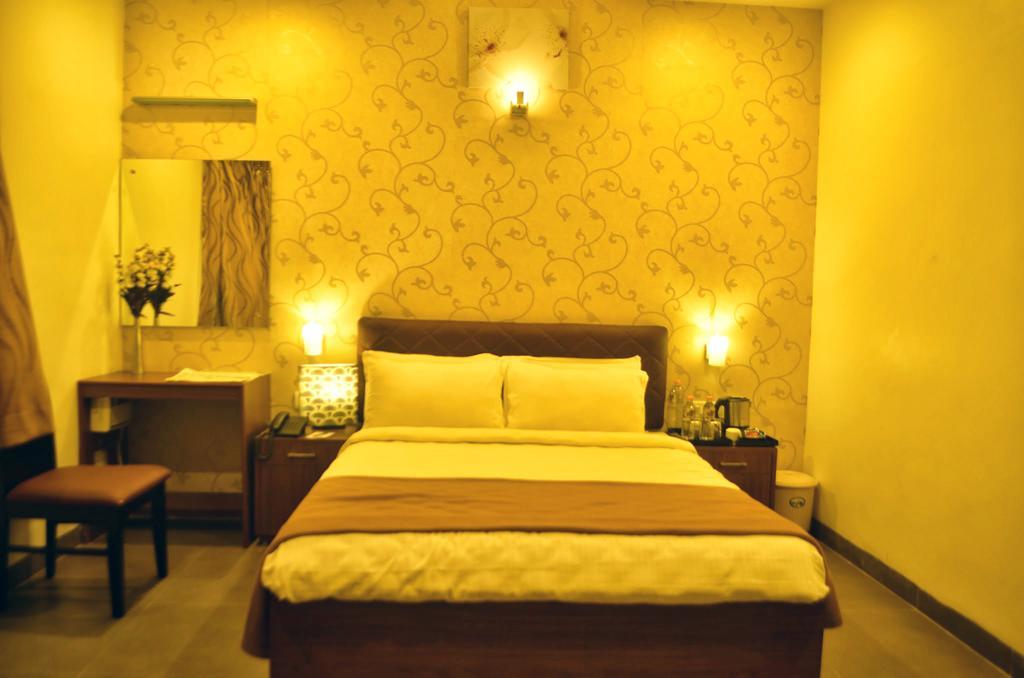 Hotel Arunachala Tiruvannāmalai Extérieur photo